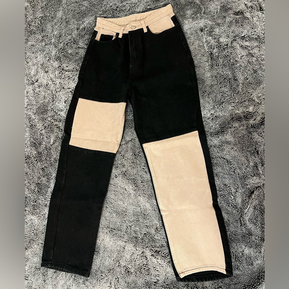 Stylish Black and Pink/Cream Straight Leg Jeans
